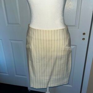 Bebe skirt